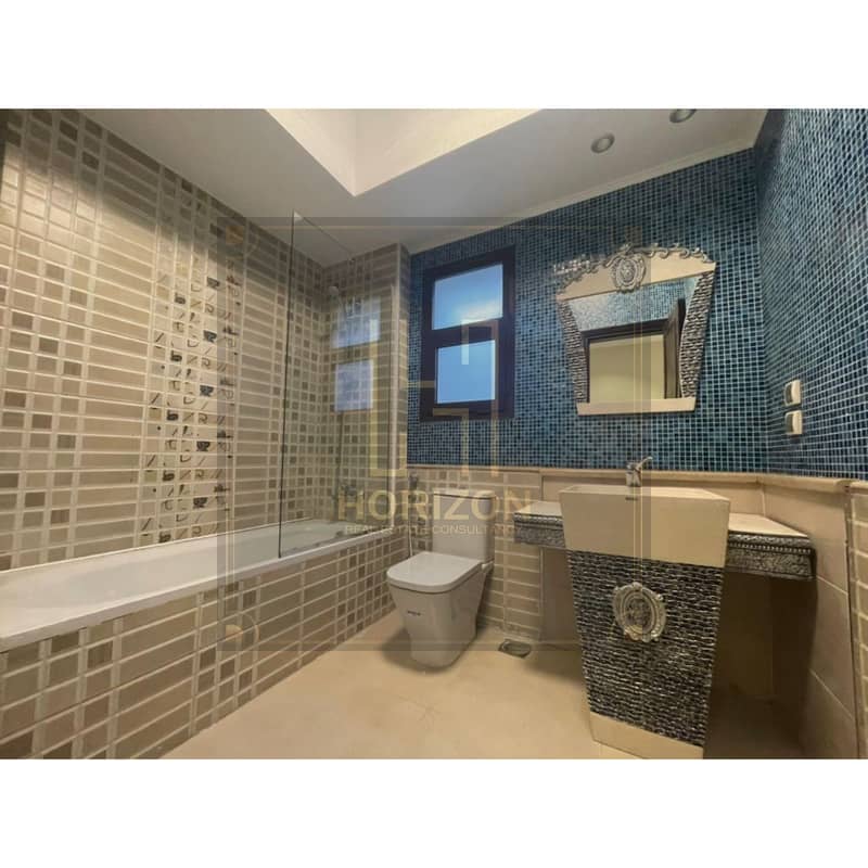 5 WhatsApp Image 2025-09-29 at 12.36. 14 PM (3). jpg