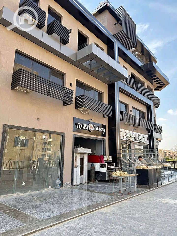 6 561232928_1329211155604084_6954243614129580995_n. jpg