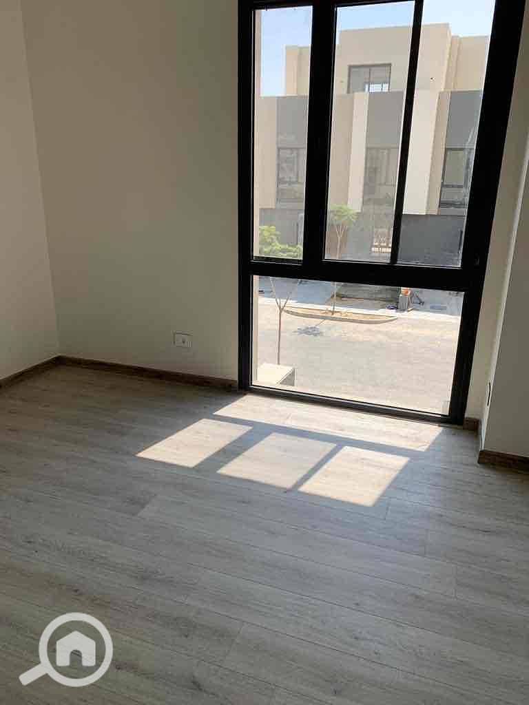 7 0816683a-c12c-46c0-9ee2-2d98aca1e2e9. jpg