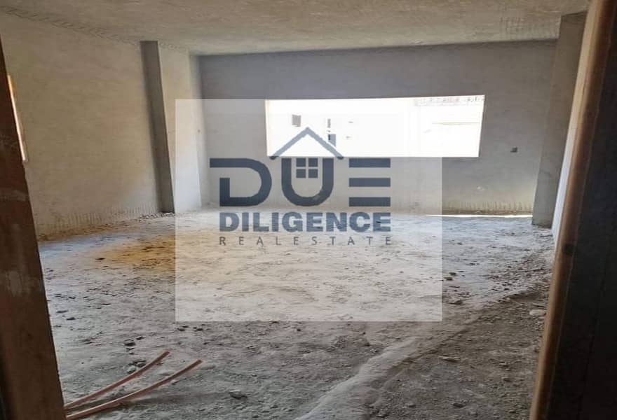 6 e8fd0f7f-0764-492e-8768-603bd020ec63. jpeg