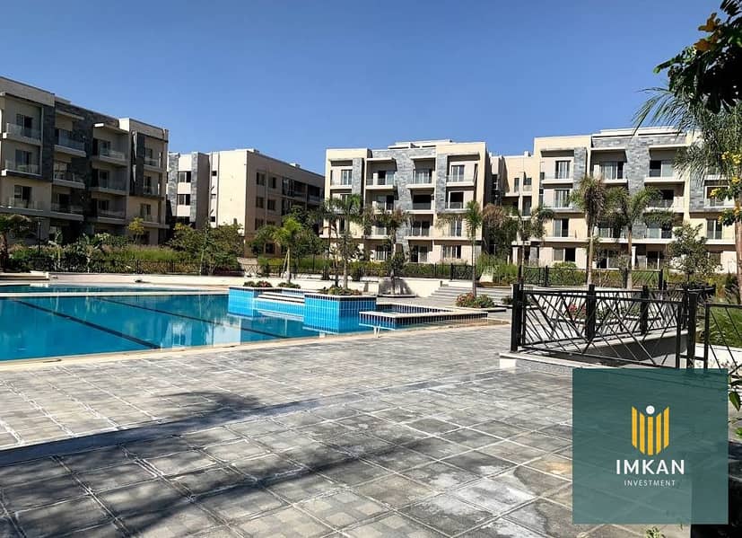 6 VIew Pool and Building 4. jpg