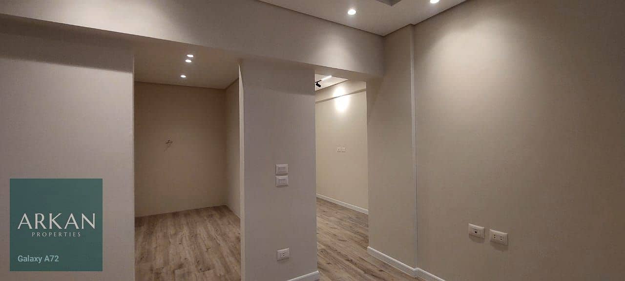 4 4deda637-6667-44c3-99b9-e4068d5639d1. jpg