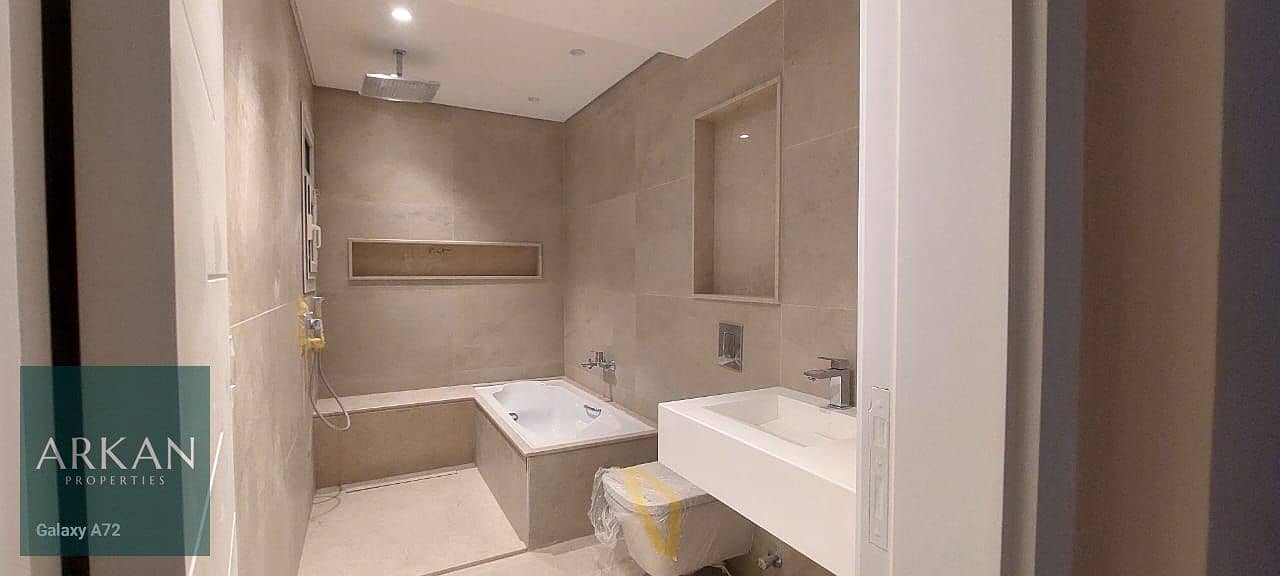 8 303c8836-e7d1-4726-98df-9d250f20e8b6. jpg