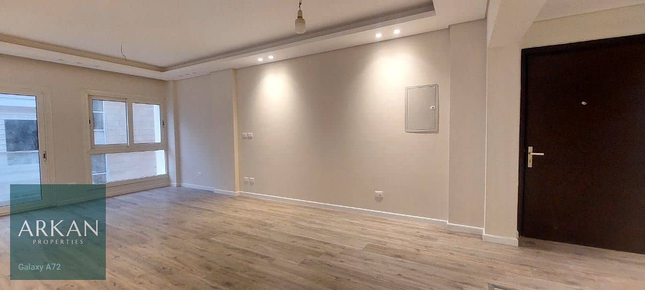 12 88484db0-053e-4b1d-a125-201d3461c8db. jpg