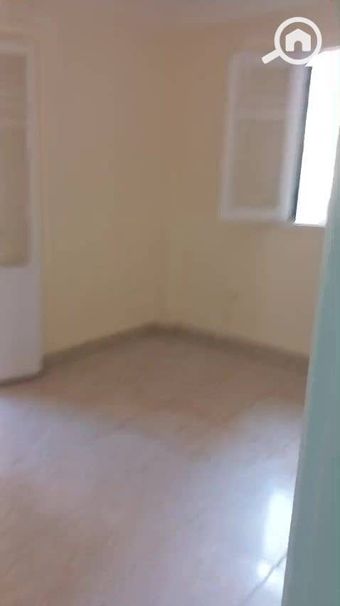 9 WhatsApp Video 2025-11-12 at 18.49. 55_6d2bdb5b_000036. jpg