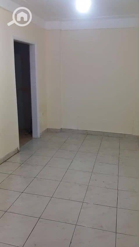 15 WhatsApp Video 2025-11-12 at 18.49. 55_6d2bdb5b_000075. jpg