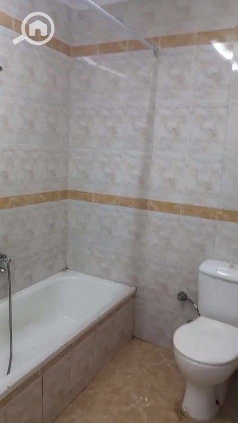 20 WhatsApp Video 2025-11-12 at 18.49. 55_6d2bdb5b_000100. jpg