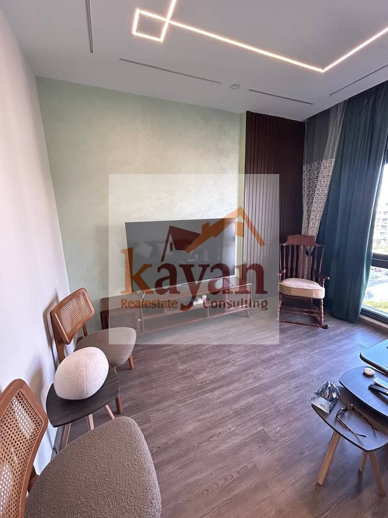 10 WhatsApp Image 2025-11-12 at 16.28. 14_f786bfc5. jpg