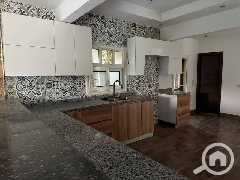 4 WhatsApp Image 2025-11-05 at 14.39. 59_6d58dfde. jpg