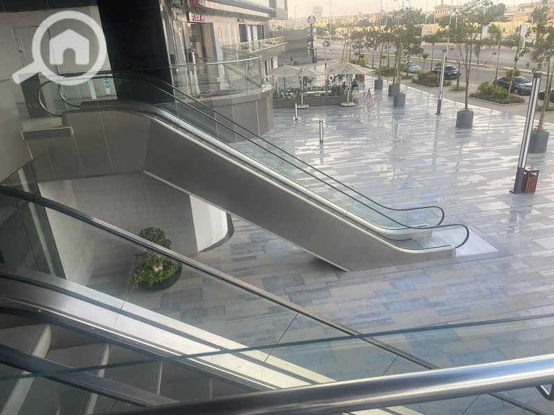 4 557624534_856302996728883_3265220019963375343_n. jpg