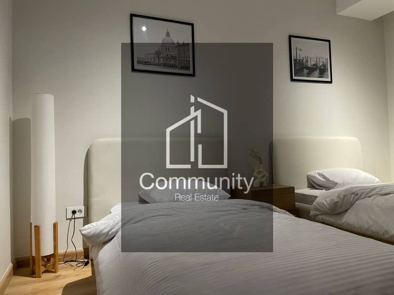 10 afacc3ce-b95e-4c23-a03a-e3ce7fee71e0. png