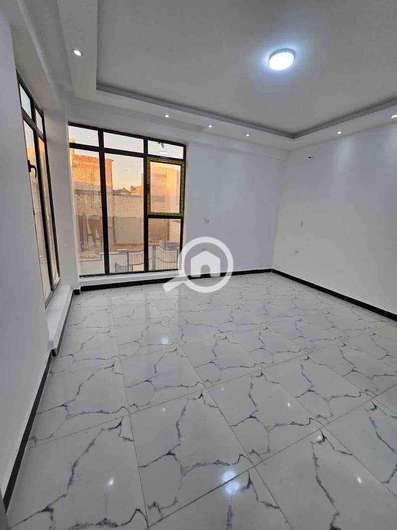 11 d2cabd56-38bf-460d-a20e-ebecf399eecb. jpg