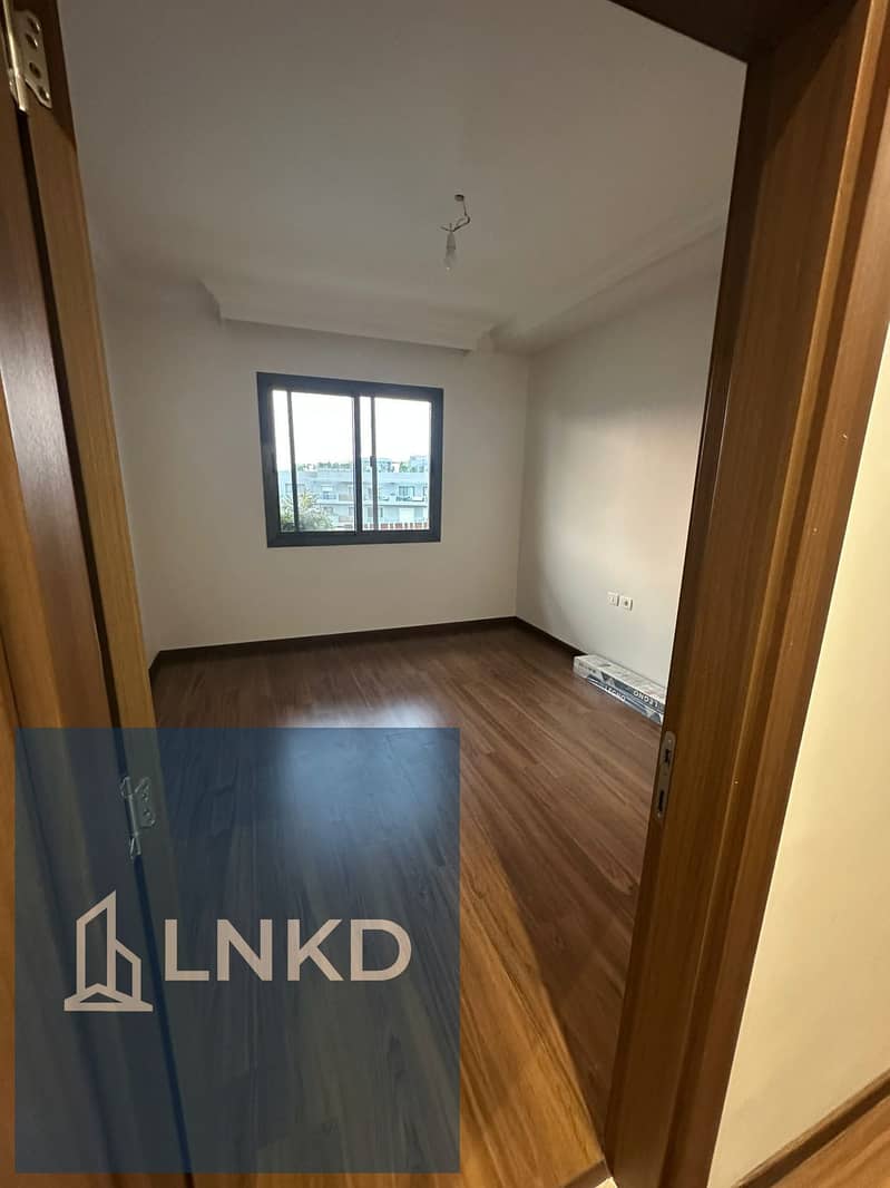 3 2c7fa930-73a7-4b8f-85f8-a1e9ca226944. jpg