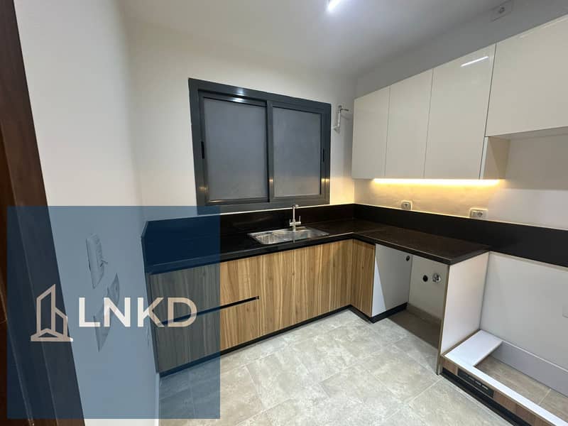 9 53d829eb-3ee3-4f33-8e5a-4f217714bde8. jpg