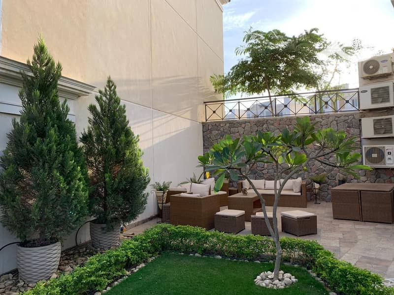 10 537199883_122123695370935612_4327654607480776579_n. jpg