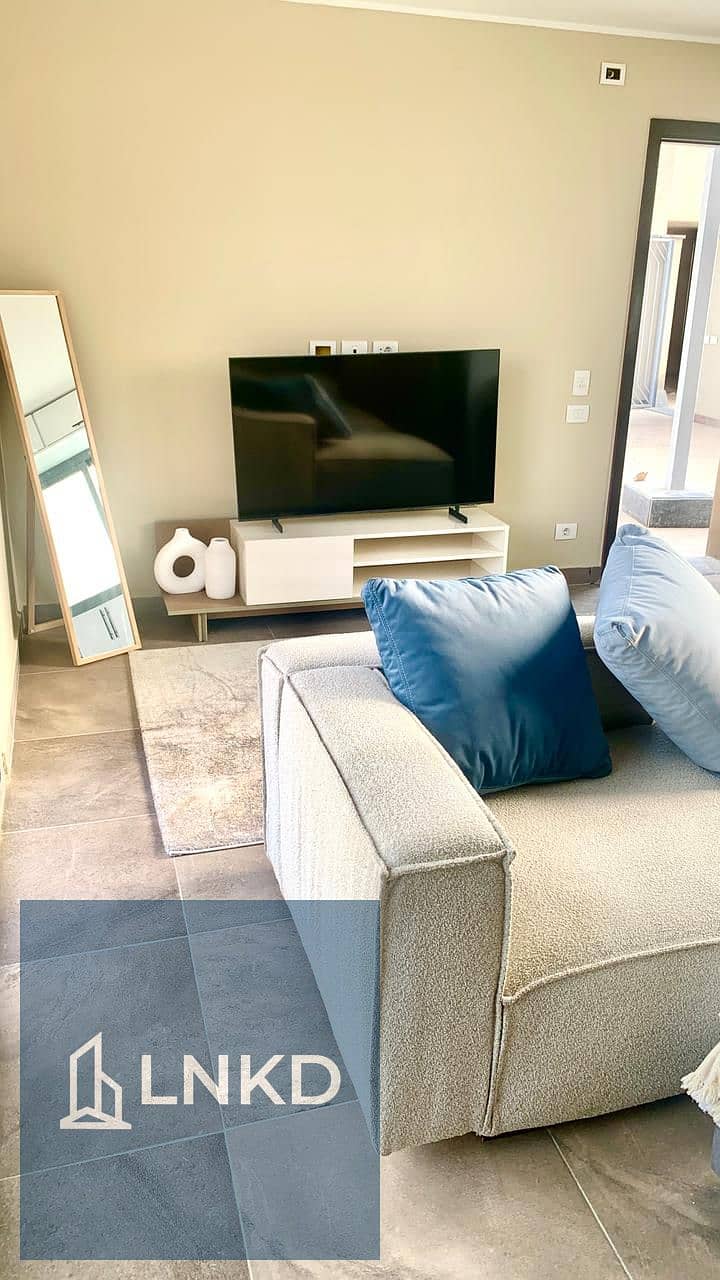 10 ab602b17-eddb-4d33-aaff-069c6b64221b. jpg