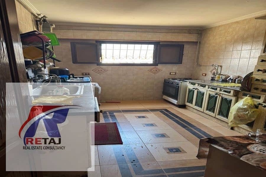 14 1eb7f651-50a0-4ede-981d-cbe5f6e66f6f. jpg