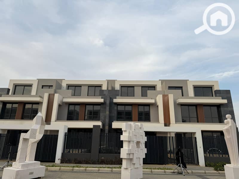 11 WhatsApp Image 2025-11-12 at 10.02. 10 PM. jpeg