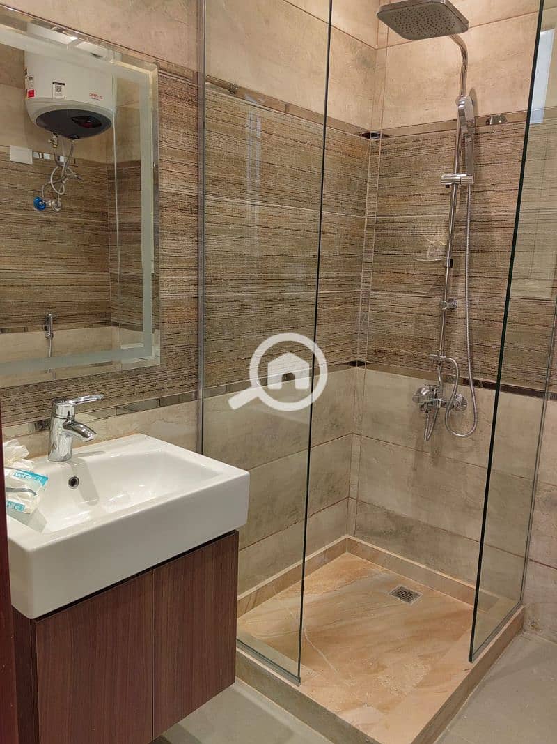 8 6bc9123e-5f8e-4a93-b1d1-3e05a3f21bc7. jfif. jpg