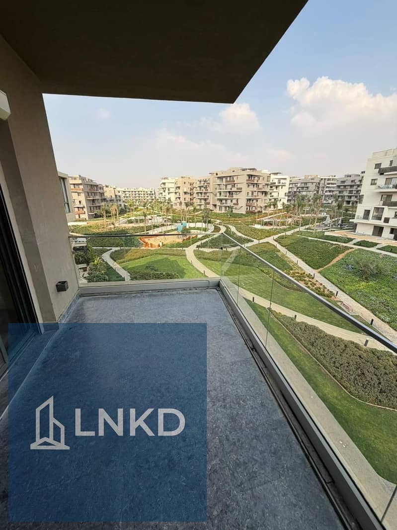 6 6d71ab97-9d1e-41d7-8efe-f09887b78a07. jpg