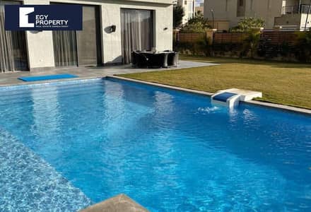 فیلا 6 غرف نوم للبيع في الشيخ زايد، الجيزة - 83aebfe7-c603-4134-b32d-6818394442eb (1). jpg