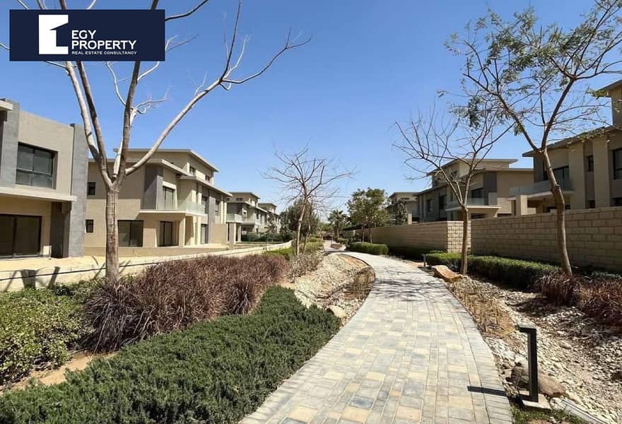 5 6aafb75f-b633-4784-a37d-4c350e29deaa (1). jpg