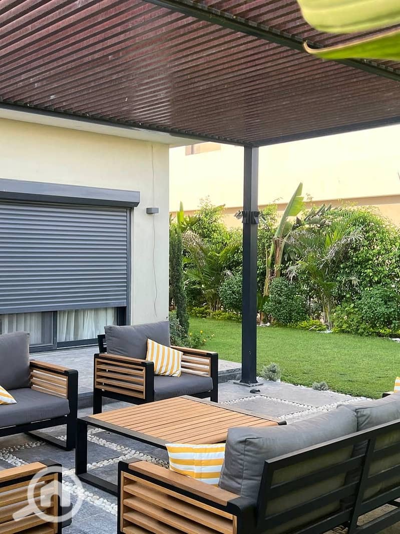 2 9336de16-ca98-431b-936f-efeaf3e712f3. jpeg