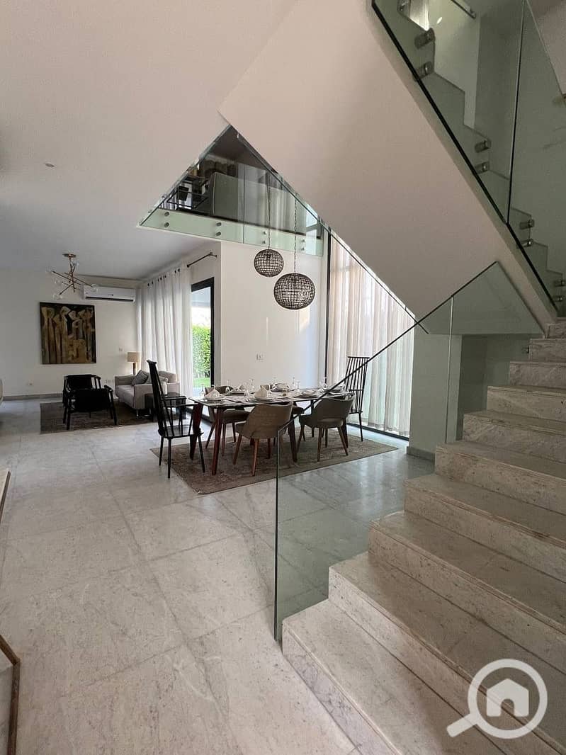 3 386100cb-de33-40db-872d-e6e439d5def2. jpeg