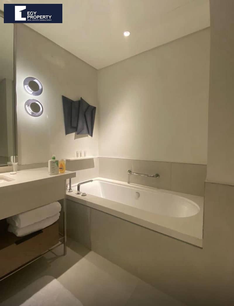 7 _files_f1da8359-283a-4ccc-8e6e-1566c5f210a9. jpeg