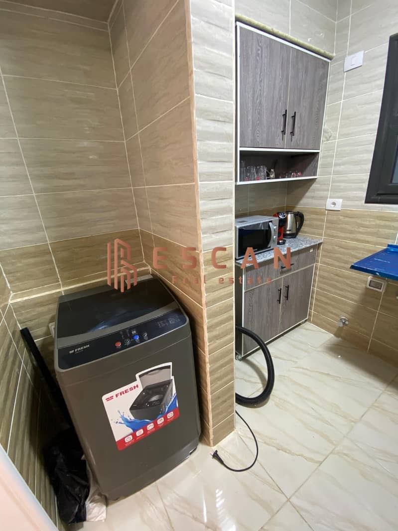 15 U199507 (10). jpeg