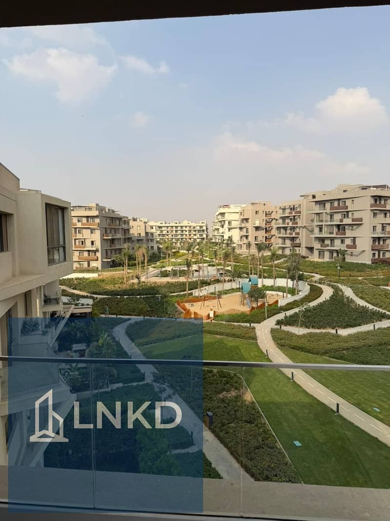 9 f73029bd-3a35-4b76-8347-4fbf08323fbc. jpg