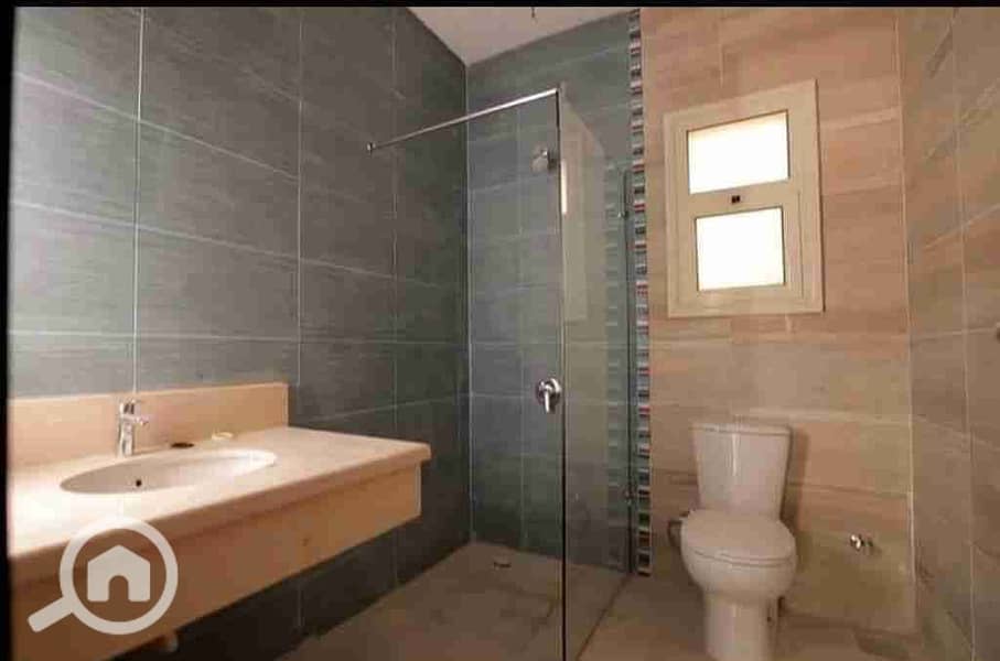 7 FB_IMG_1682157593968. jpg