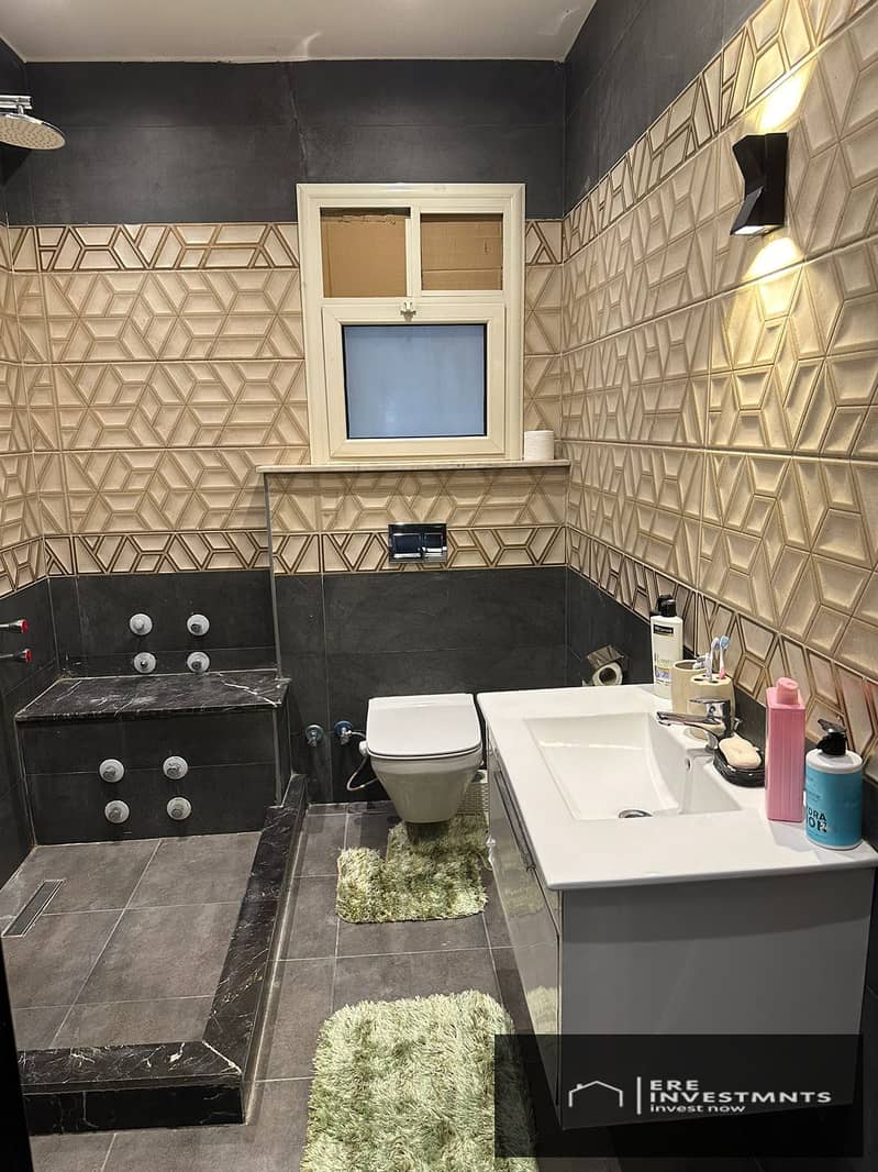 6 5e73c553-20a4-4070-bb0a-6914925229d1. jpg