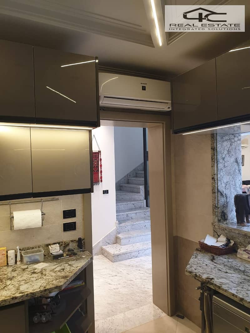 8 WhatsApp Image 2025-11-12 at 23.04. 33 (2). jpeg