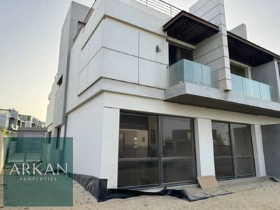 4 Bedroom Twin House for Sale in Sheikh Zayed, Giza - 4a49ba71-926f-42b1-820c-63f1467dbfda. jpg 4 Bedroom Twin House for Sale in Sheikh Zayed, Giza - 4a49ba71-926f-42b1-820c-63f1467dbfda. jpg