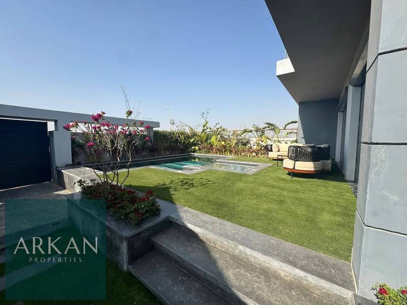 12 f17abfd9-4b6e-4ae3-ba76-f2aeac23bb00. jpg