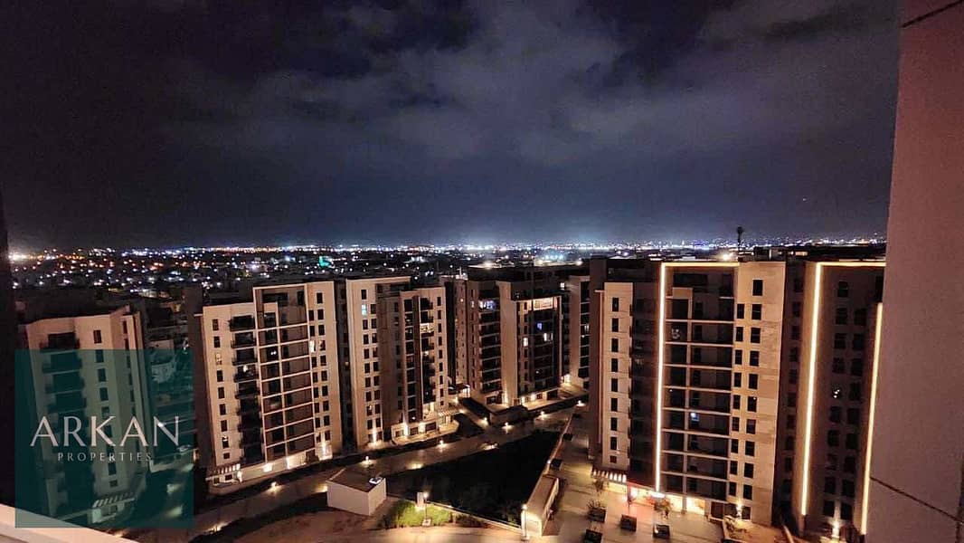 4 84d9bf21-4667-484f-9b99-91944d106029. jpg