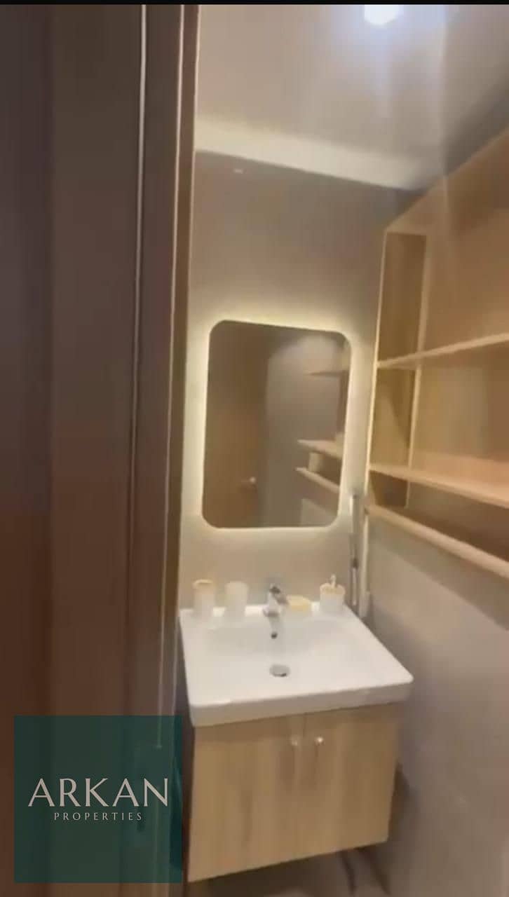 13 cae823ca-6897-4e00-b8a5-205e1a7ad1e0. jpg