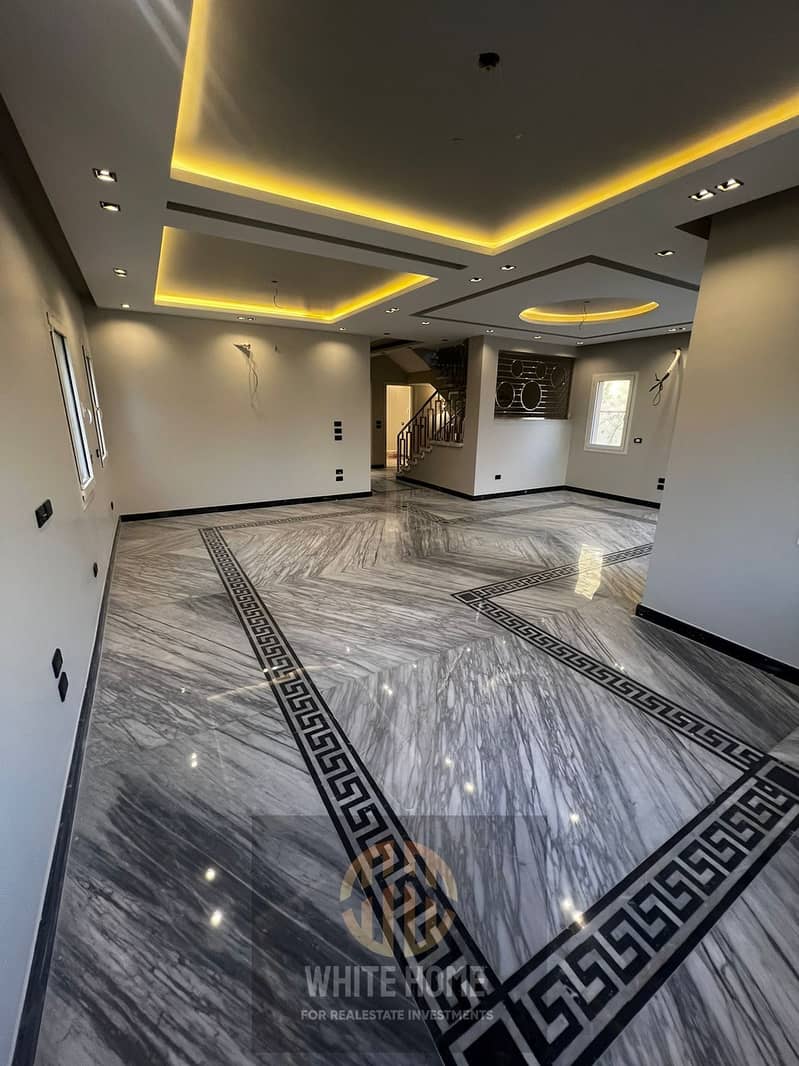 2 765bceff-ccd9-43e3-b438-62927b19993a. jpeg