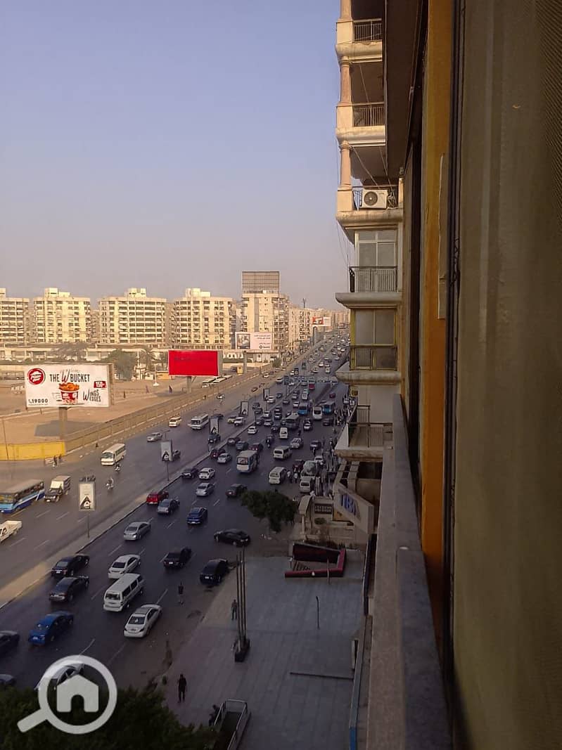 6 83cb44b6-d1d6-477c-aaf9-7e42e4dbfa59. jpg