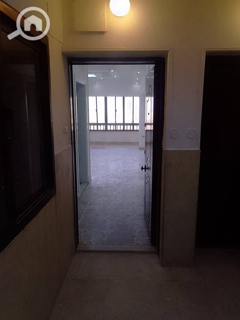 8 282eb1b7-dc92-4749-afd9-5e91a7717c83. jpg