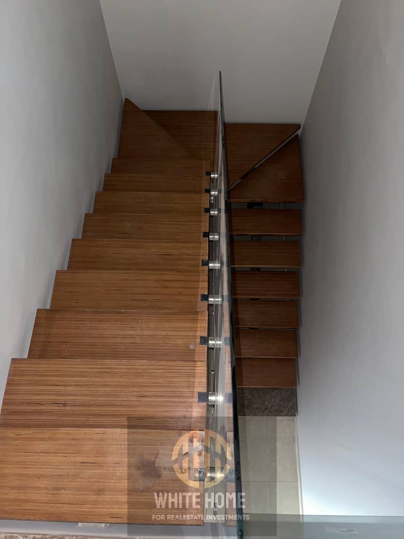 6 1982daef-f35a-4db5-8801-29769e62ba2d. jpeg