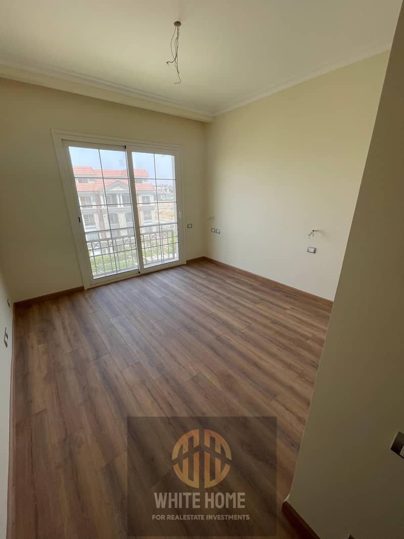 8 ee257350-bd94-4b70-9a57-d9ce23ad956f. jpeg