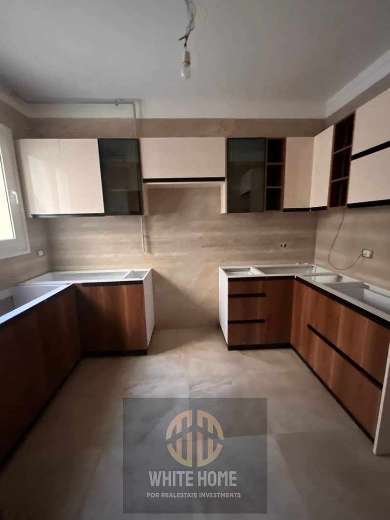 9 165baec7-3424-4ac3-a3ec-b46c09617d23. jpeg