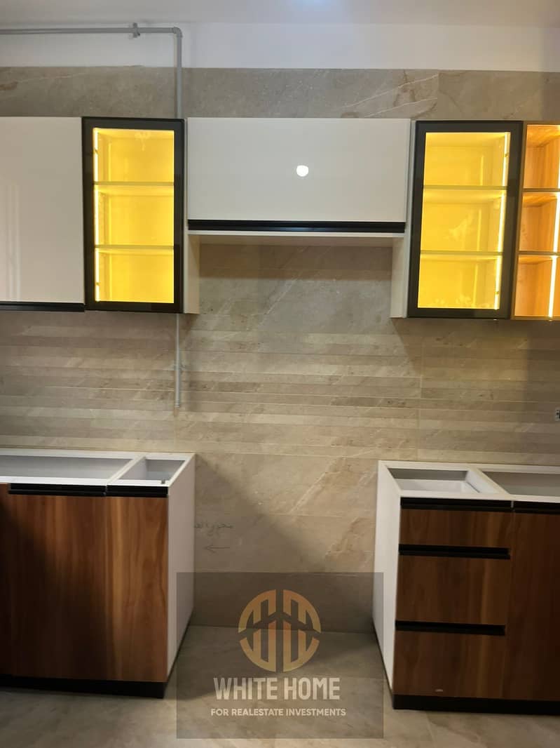 10 ef3f0212-a254-409d-8651-55c83a3d4863. jpeg