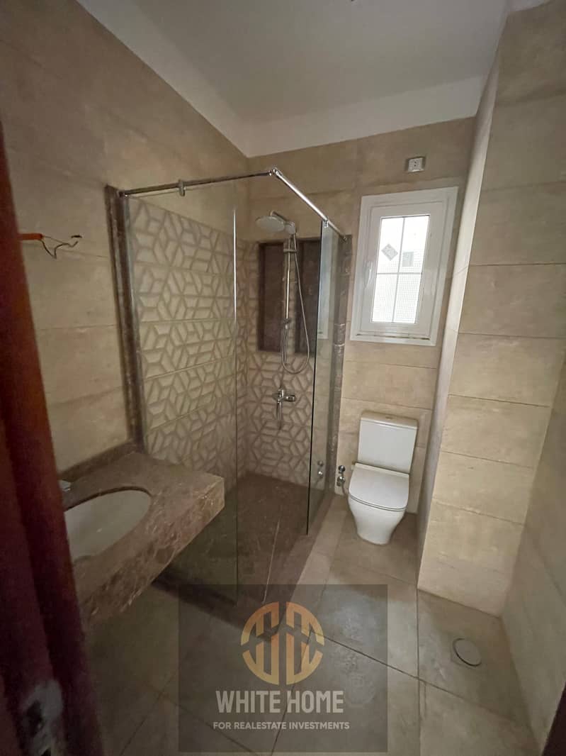 15 b543f675-ab1e-46b4-b414-aa07499af22f. jpeg