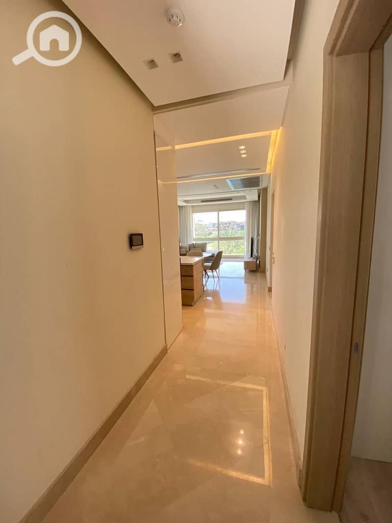 6 4a1d3b40-f6ad-4b76-a235-8e778b254511. jpg