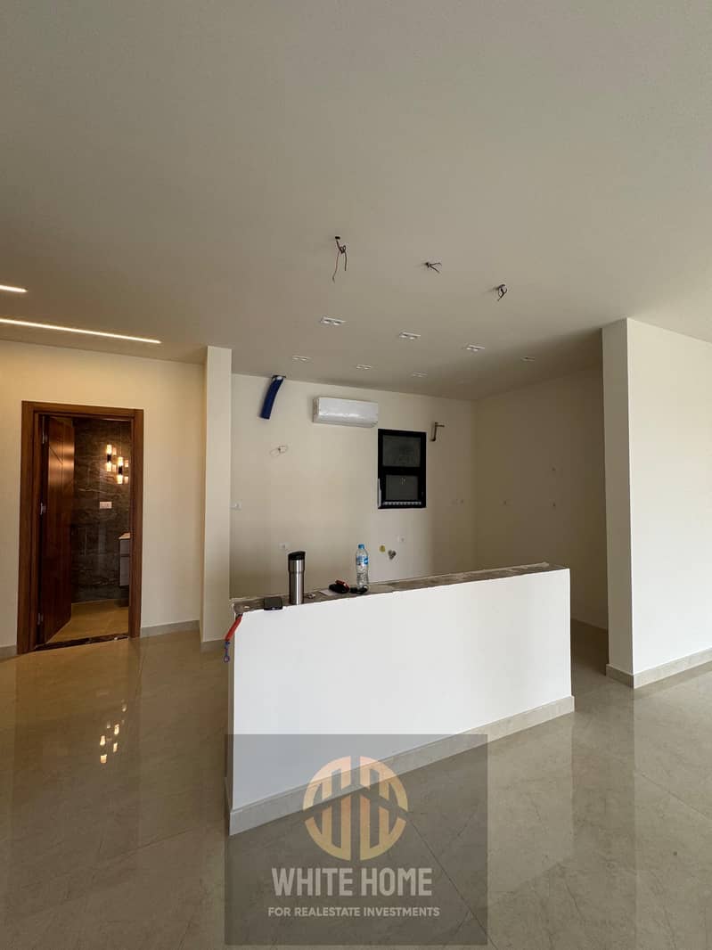 9 c69eddcf-ac9b-4048-aacc-d56f209fc732. jpeg