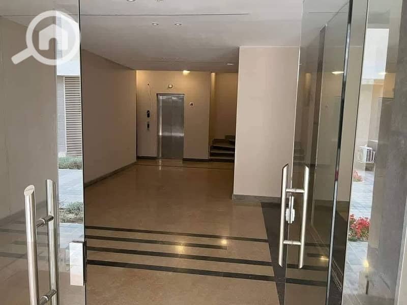 7 475516156_1424748742264453_3982202301063870355_n. jpg