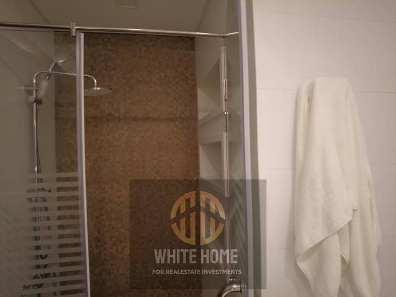 18 84e43535-c7dd-4e30-b2b3-fda33b13d723. jpeg